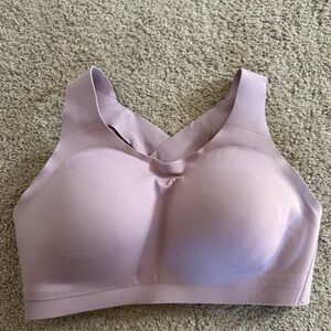 Lululemon sports bra 36DD rarely worn